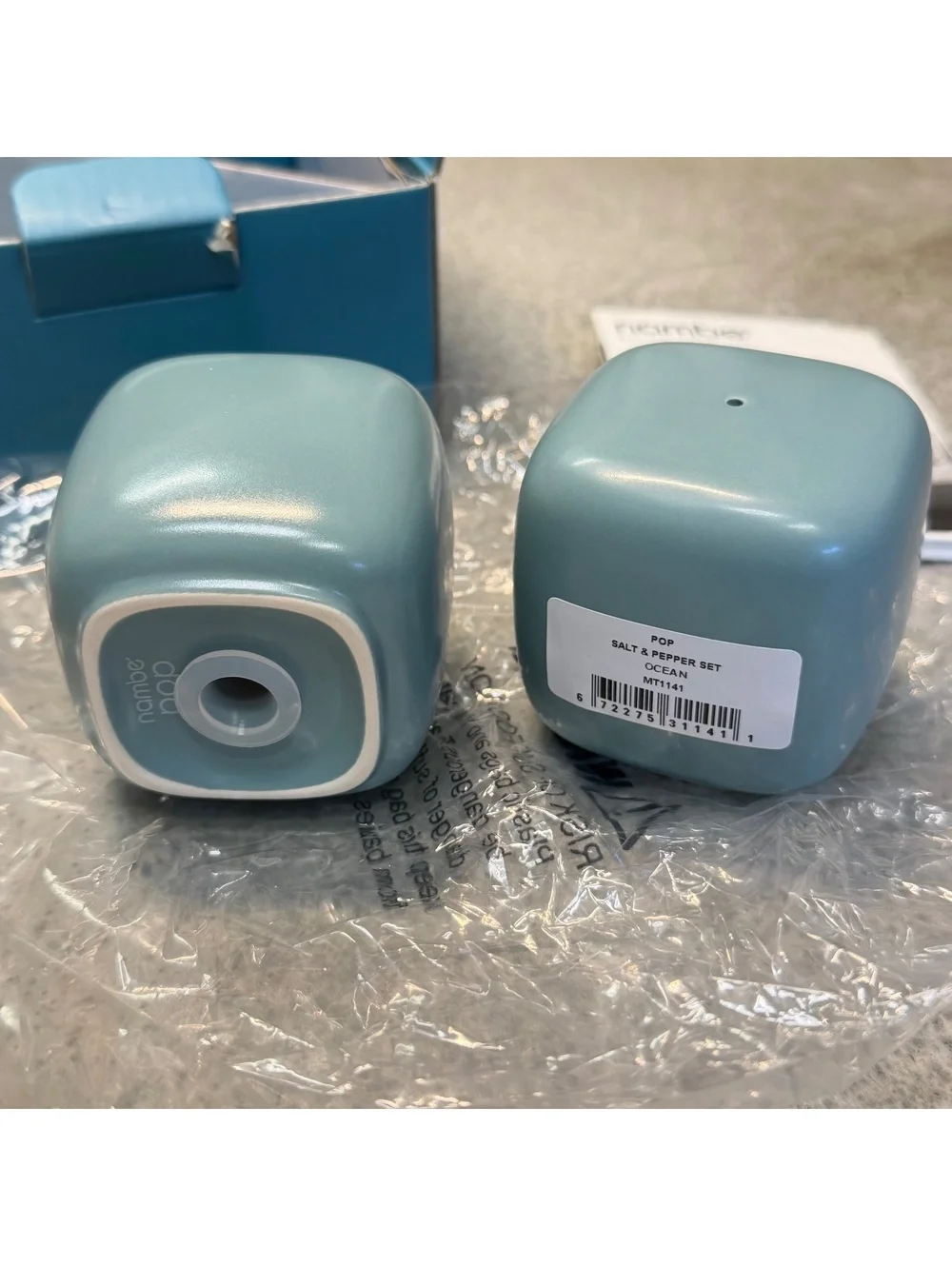 Nambe Pop Salt & Pepper Shakers Ocean Blue 2.5